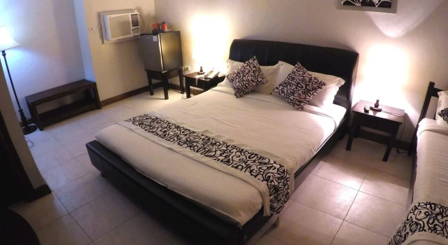 Holiday Plaza Hotel, Reservar Hotel Tuguegarao 