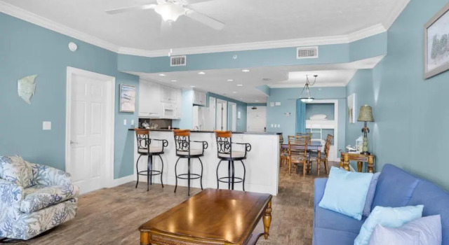 Treasure Island 1905, Rezerwuj Apartament Hotele w Lower Grand Lagoon z parkingiem, Parking