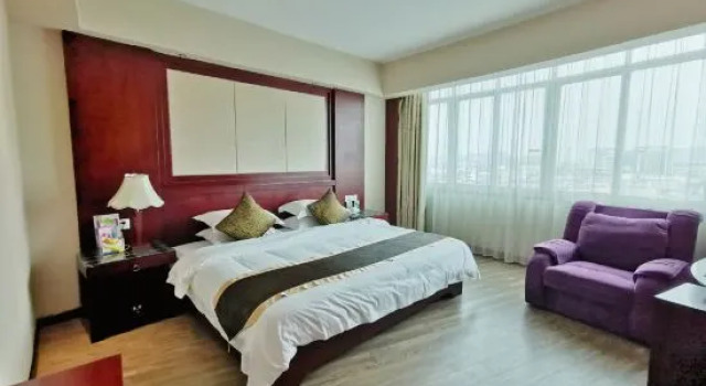 Люкс Deluxe Rongshui Miaoshan International Hotel