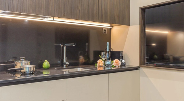 Люкс Icon H 304 Suite Micro-living
