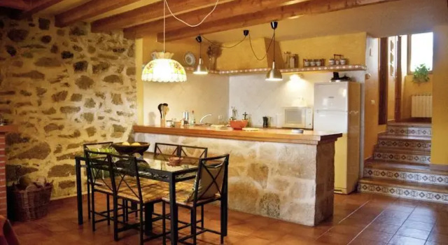 Casa del Tío Primitivo, Забронировать Отель Наварредонда-де-Гредос Sierra de Gredos