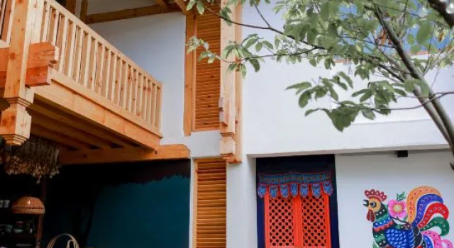 Shaxi Hill Flower Homestay