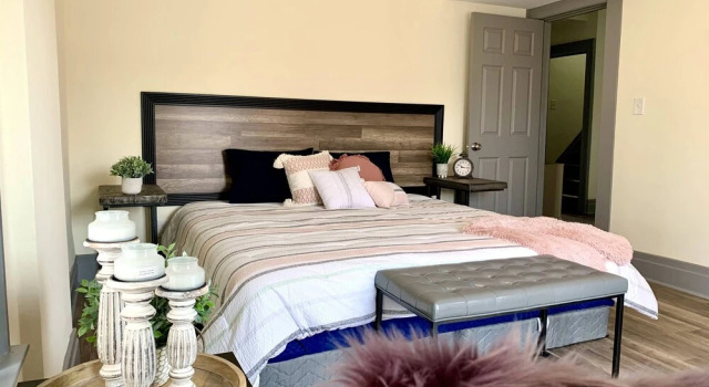 Коттедж Classic The Aquarium Chateau - With Private Yard & Parking, Near Falls, Casino by Niagara Hospitality