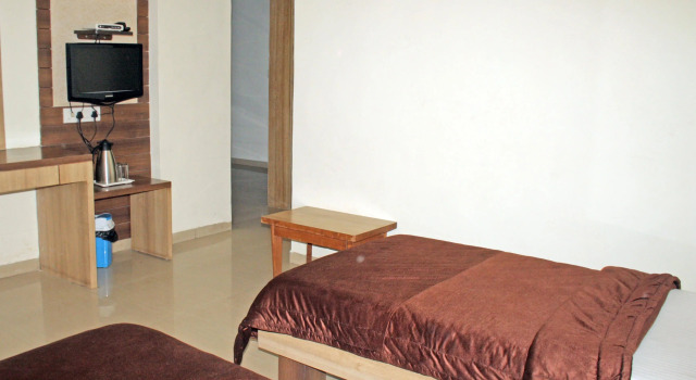 Hotel Balwas, Rezerwuj Hotel Hotele w Gujarat ze śniadaniem, Śniadanie