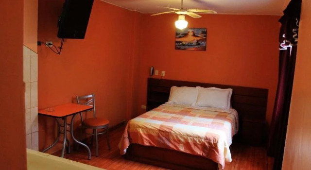 Hotel El Principe, Boek Hotel Callao 