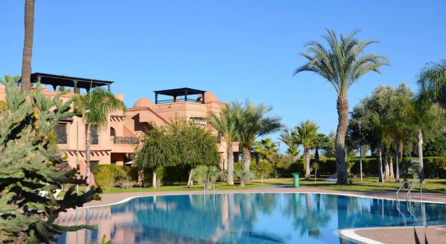 Apartment With 2 Bedrooms in Marrakesh, With Shared Pool, Furnished Terrace and Wifi, Забронировать Апартаменты/квартира Отели Марракеш-Тенсифт-Эль-Хауз с парковкой, Парковка