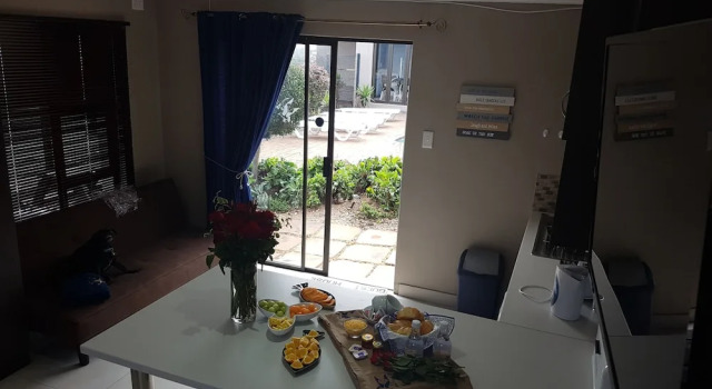 Двухместный номер Luxury c 1 комнатой Seagulls Guest House