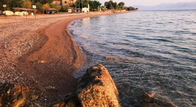 Seaside House, Prenota Hotel Aigio Acaia