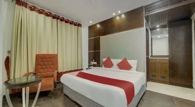 Oyo Townhouse 113 Green Leaves Lb Nagar, Rezerwuj Hotel Hajdarabad 