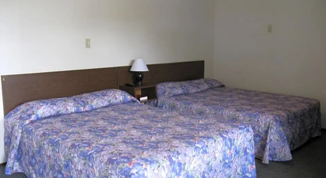 Шестиместный номер Standard Clarketon Motel - Maggie Valley