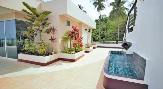 Апартаменты 309 10m to the Beach Rooftop Pool Gym Wi-fi Kitchen