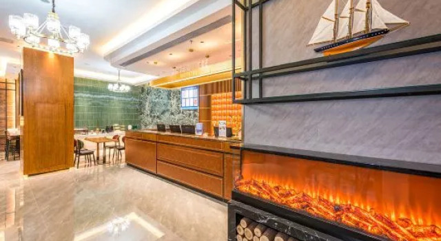 James Joyce Coffetel Hotel (Chaoyang High-speed Railway Station Qingnian Road Subway Station)
