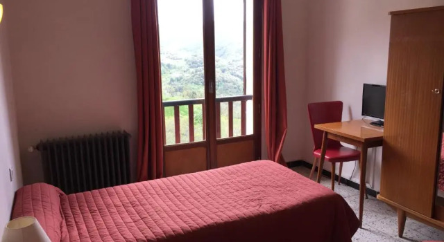Hotel du Tourisme, Varaa Hotelli  