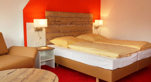 Sternplatz-Hotel, Prenota Hotel Ehingen Baden-Württemberg