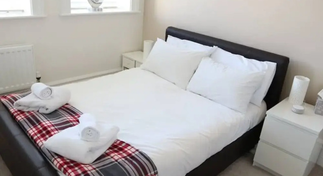 Menston Manor - Stunning Location, Забронировать Отель Отели Англии 3 звезды, 3*