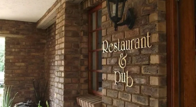 Manor House Bed and Breakfast, Boek Hotel Midrand 