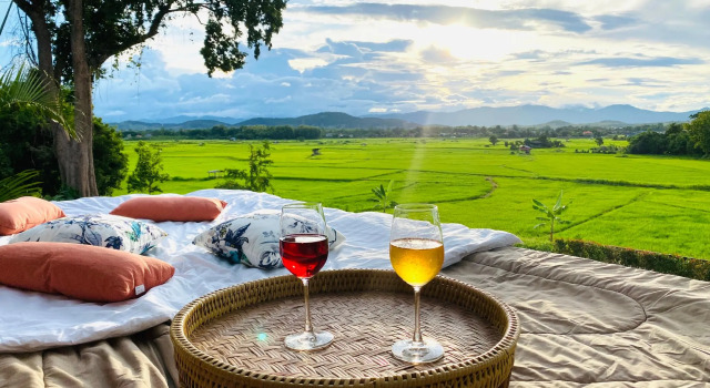 Вилла с видом на закат Nan Seasons Boutique Resort