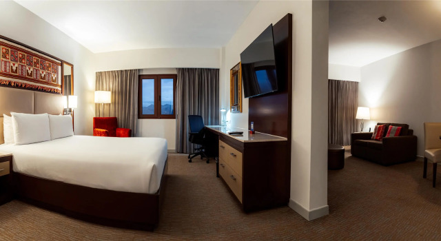Hilton Garden Inn Cusco, Rezerwuj Hotel Hotele w Cuzco ze śniadaniem, w pobliżu Cusco Main Square, Śniadanie
