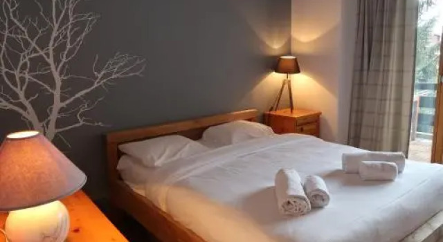 Apartment Le Chaedoz, Prenota Appartamento Hotel a Canton Vallese con parcheggio, Parcheggio