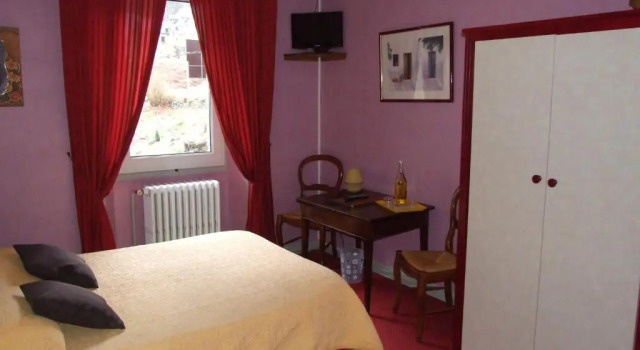 Logis Hotel du Val d'Aure, Rezervasyon Otel Cadeac Pyrenees National Park