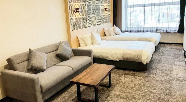 Полулюкс LiVEMAX Sakishima Cosmo Tower Hotel