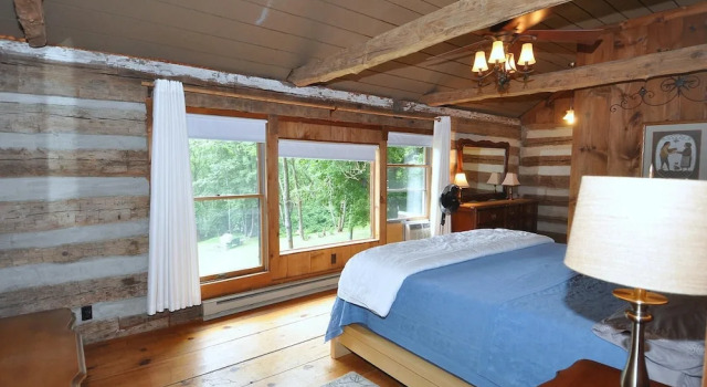 Номер Standard с балконом Pondview Cabin - Log Cabin Retreat