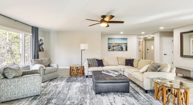 Waterfront Lake Coronado Home w/ Deck & Views