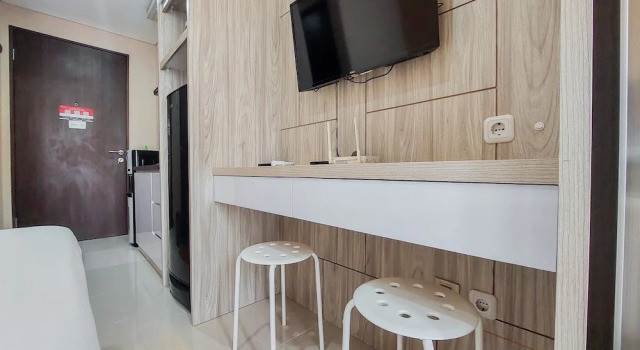 Lüks daire Cozy Living Studio At Transpark Bintaro Apartment