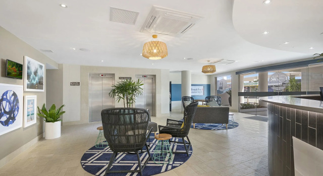 BreakFree Grand Pacific, Забронировать Курортный отель Бизнес-отели Солнечного побережья, 4* 5*