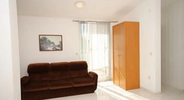 Апартаменты с 2 комнатами с балконом и с видом на море Apartments Angela Ližnjan