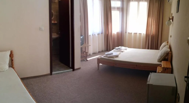 ATM Ahtopol Hotel, Забронировать Отель Отели области Бургас с завтраком, Завтраки