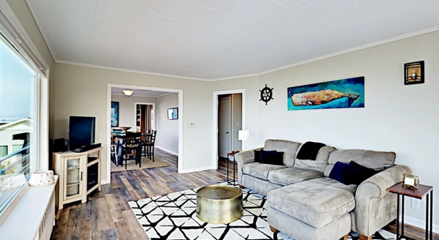 Ocean-View Beach - 6 Br Home, Book Vacation Home Rockaway Beach Oregon Coast