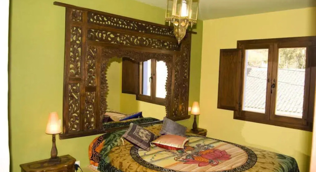 Espacios Del Mundo, Book Hotel Carenas 