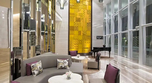 Номер Deluxe Hotel Santika Premiere Hayam Wuruk Jakarta
