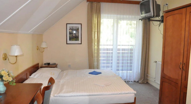 Penzion Zuzana, Rezerwuj Hotel Doksy Macha Lake