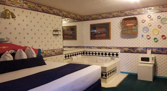 Howard Johnson Ponderay/Sandpoint, Rezerwuj Hotel Hotele SPA w Schweitzer Mountain, SPA