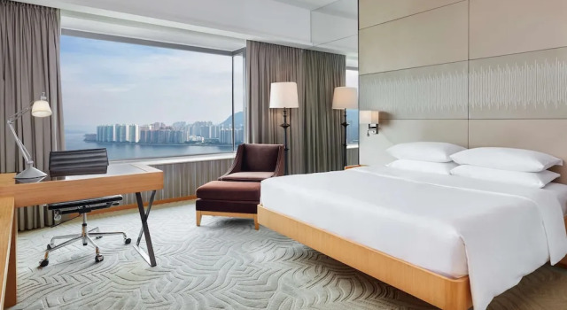 Двухместный клубный номер с видом на гавань Hyatt Regency Hong Kong, Sha Tin
