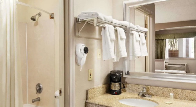 Двухместный номер Standard Staywell Suites
