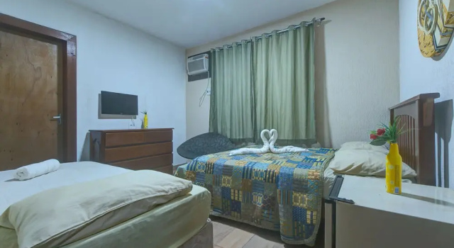 Casa 25pessoas c piscina Porto das Dunas, Reserva ahora Apartamento Hoteles en Noreste de Brasil con aparcamiento, Aparcamiento
