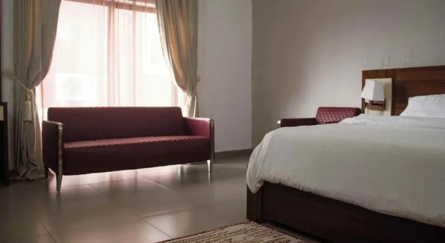 Luxus Suite Uranium Continental Hotel - UCH