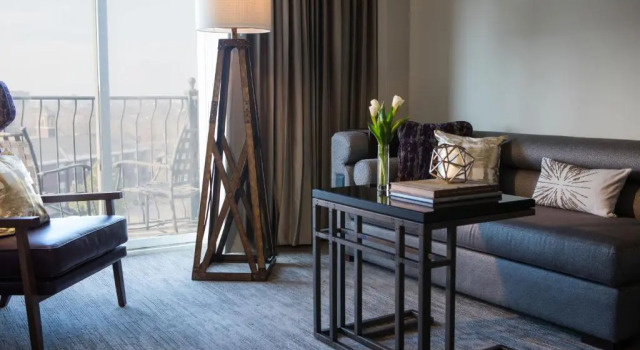 Клубный номер Standard Renaissance Waterford Oklahoma City Hotel