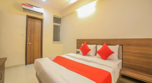OYO 24565 Hotel Morgan