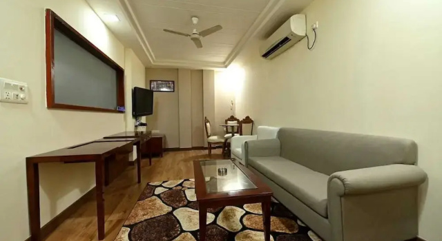 Люкс Luxury Hotel Sagar International