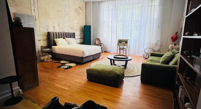 La Pièce appartement, Забронировать Апартаменты/квартира Брюссель Брюссельский столичный регион, рядом с Нотр-Дам-Дю-Саблон