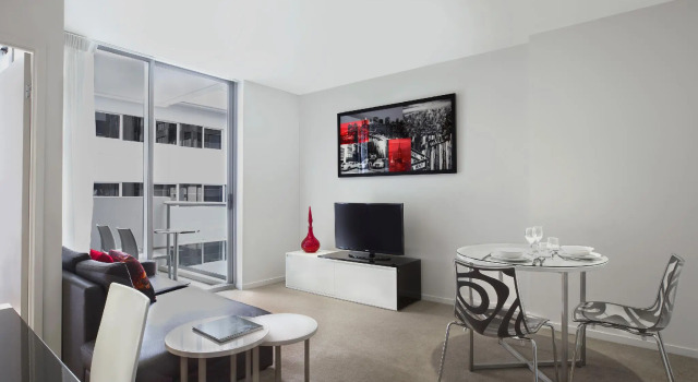Апартаменты Mantra Midtown