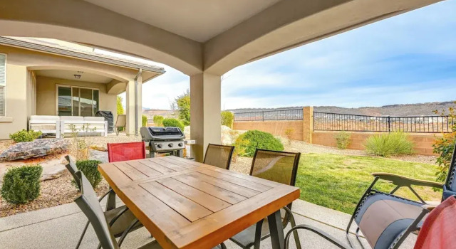 Апартаменты Hike, Bike & Swim: Utah Family Home w/ Mtn Views!