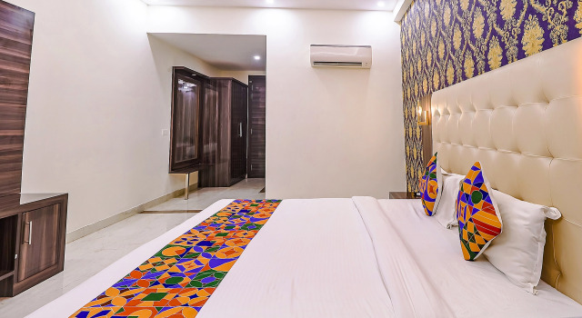 Номер Deluxe Fabhotel Swess Grand