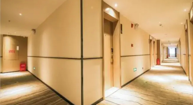 City Comfort Inn Shiyan Walking Street, Prenota Hotel Shiyan Hubei