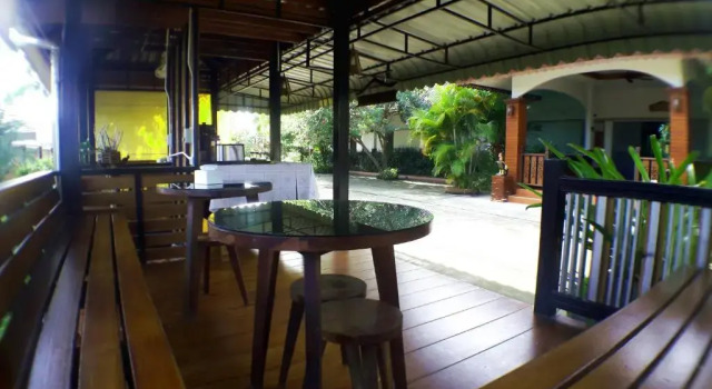 Двухместный номер Standard Khum Nakhon Hotel