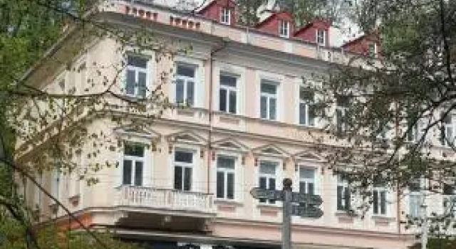 Apartment Marienbad Hlavni 131/50, Забронировать Апартаменты/квартира Отели Мареанске-Лазне с парковкой, рядом с Colonnade by the Singing Fountain, Парковка